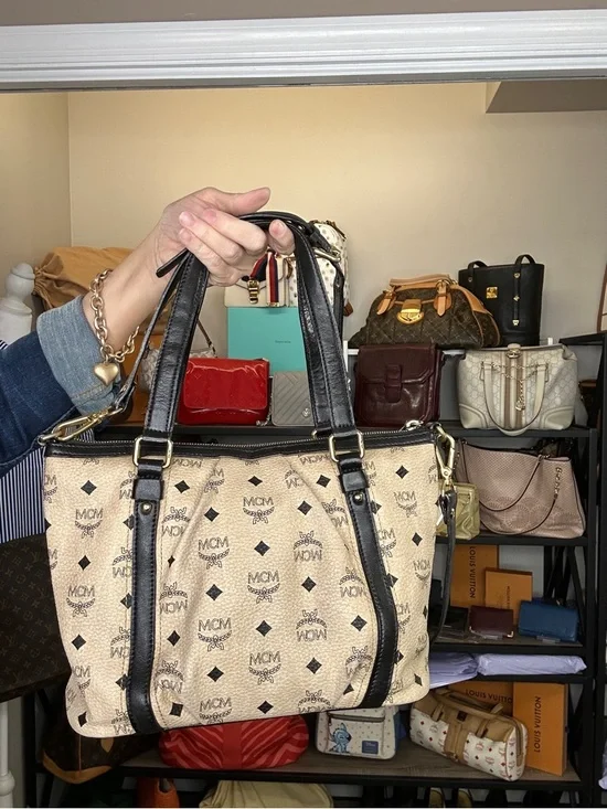 MCM Visetos Satchel Bag Cream Black Leather Trim Crossbody Medium Tote w/ COA - Picture 7 of 15